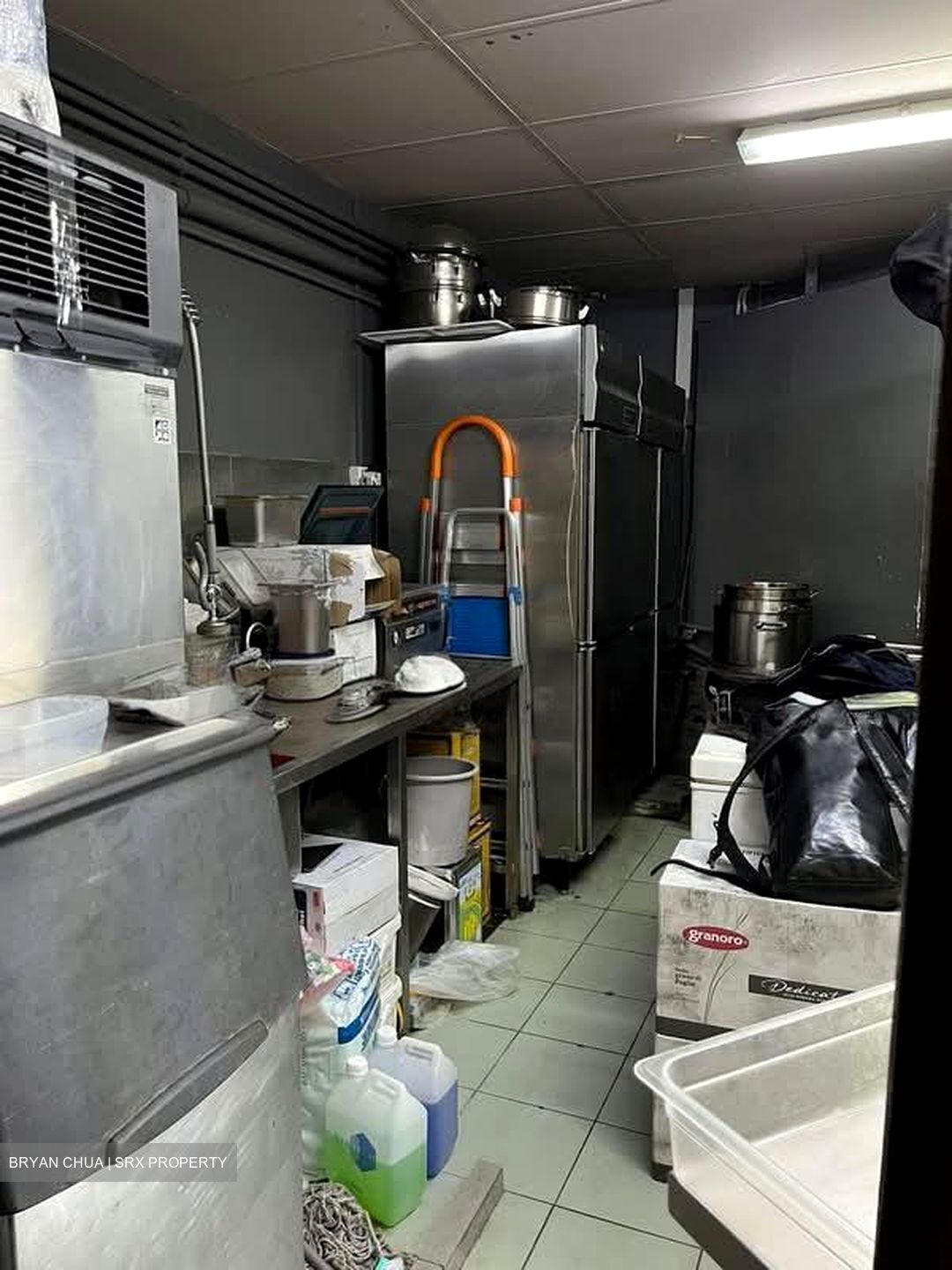 Hamilton Road (D8), Retail #551123971